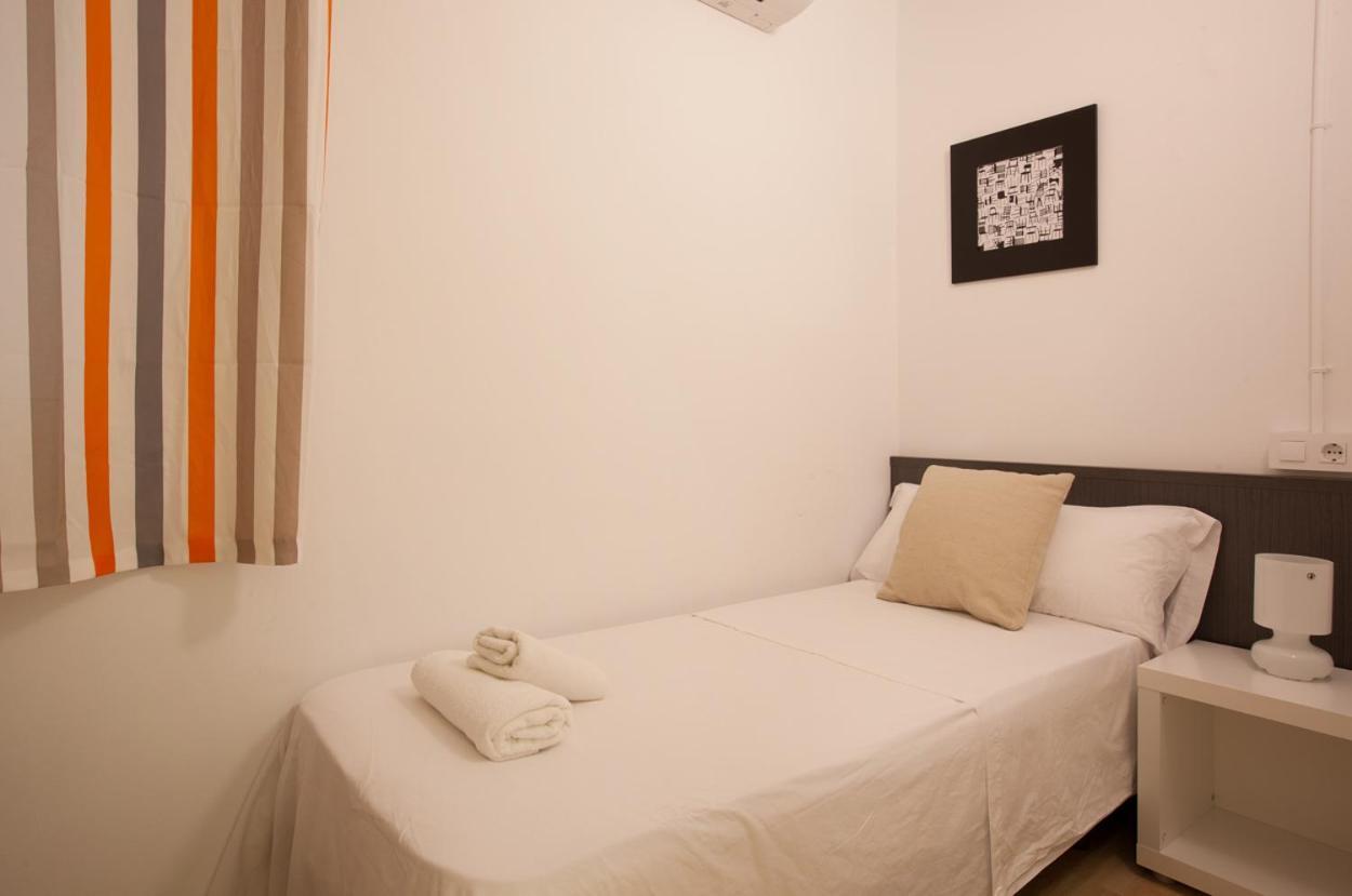 Ab Vila I Vila Apartments Barcelona Bagian luar foto